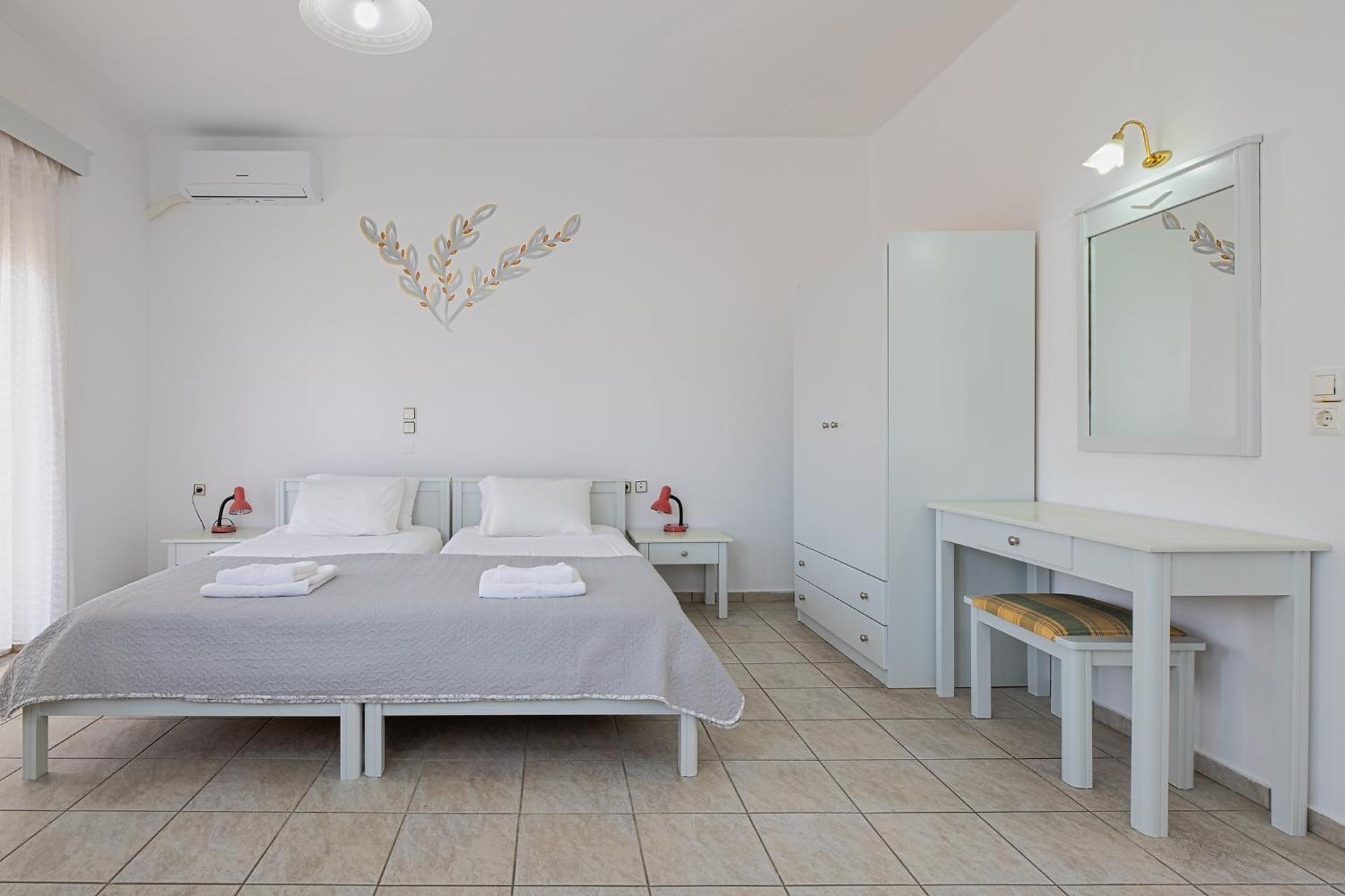 Marias Studios And Apartments Platanés Zimmer foto